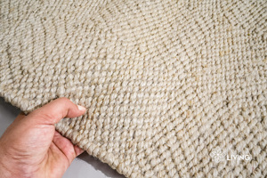 Stylish Jute Rugs Handmade Natural Fiber Carpet for Home Decoration Long Life and Soft Texture - Product Image 3
