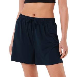 Short de sport respirant à séchage rapide pour femmes en gros Nouveau design décontracté et décontracté ample avec logo à motif chaud à la taille - Product Image 6