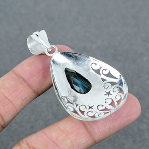Pendentif fait main en pierres précieuses Labradorite de qualité supérieure Bijoux en laiton plaqué argent 925 Prix d'usine en gros - Product Image 2