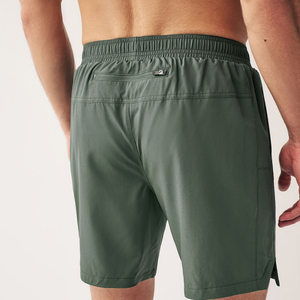 ชุดกีฬากางเกงออกกำลังกายสำหรับผู้ชายกางเกงขาสั้นสีดำพิมพ์ลายผ้าไนลอนโพลีเอสเตอร์แบบลำลอง - Product Image 3