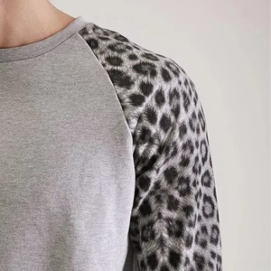 Sweat-shirts pour hommes en polyester/coton à motif uni respirant décontracté confortable avec logo personnalisé imprimé en gros - Product Image 6