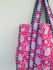 Indien main bloc imprimé matelassé femmes été mode fourre-tout Shopping porter sac à bandoulière multicolore imprimé fleuri coton deux - Product Image 4