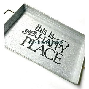 Bandeja para servir desayuno de cocina, mesa decorativa de último diseñador, bandeja para servir segura para alimentos y bandeja de comida de Material galvanizado chapado - Product Image 1