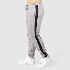 Wholesale High Quality <b>Loose</b> <b>Fit</b> Custom Logo Trousers Street Wear Oversized Sweatpants <b>Men's</b> <b>Jogger</b> Pants - Product Image 3