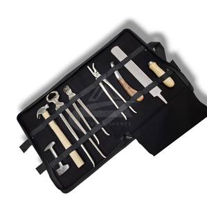 Kit de Herramientas de Herrador para el Cuidado de Caballos de la Mejor Calidad, 7 Piezas, Fabricado en EE. UU., para el Cuidado de Pezuñas y Herraduras - Product Image 1