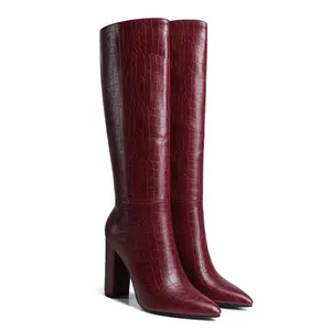 Bottes hautes pour femme en cuir grain crocodile à talon bloc, à bout pointu ou carré, légèrement rehaussantes, pour l'automne et l'hiver - Product Image 5
