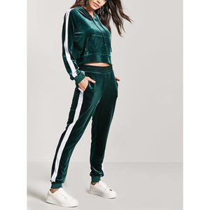 Logo gratuit 10% de réduction OEM survêtement femmes 2 pièces ensembles fermeture éclair en velours veste et pantalon de survêtement ensemble femme survêtement survêtement - Product Image 4