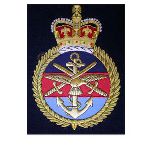 Patchs de broderie de haute qualité Badges à coudre avec perles Taille personnalisée Design 3D Matériau de fil de lingot pour la décoration de vêtements - Product Image 1