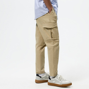 กางเกงคาร์โก้พร้อมกระดุมติดกระเป๋าผ้าคอตตอนเนื้อนุ่มระบายอากาศสบายปรับเอวได้หลายกระเป๋า - Product Image 4