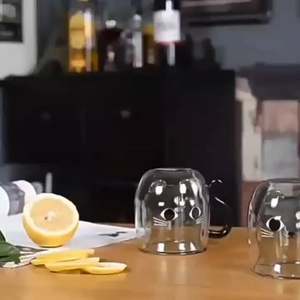 แก้วกาแฟทรงน่ารักลายแมว ขนาด 9 ออนซ์ ผนังสองชั้น ทำจากแก้วบอโรซิลิเกต ปลอดสารตะกั่ว พร้อมหูจับที่ใช้งานสะดวก เหมาะเป็นของขวัญสำหรับคนรักแมว - Product Image 1