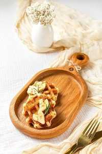 Tabla de Cortar Redonda de Madera de Olivo Maciza, Tabla de Servir de Grano Natural para Frutas, Carne y Charcutería - Product Image 5