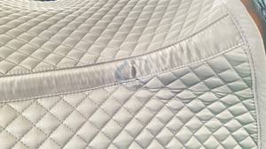 NOUVEAU TAPIS DE SELLE DE CHEVAL ÉLÉGANT PROFESSIONNEL POUR CHEVAUX TAMPON DE SELLE EN NÉOPRÈNE PERSONNALISÉ TAMPON DE SELLE DE CHEVAL - Product Image 5