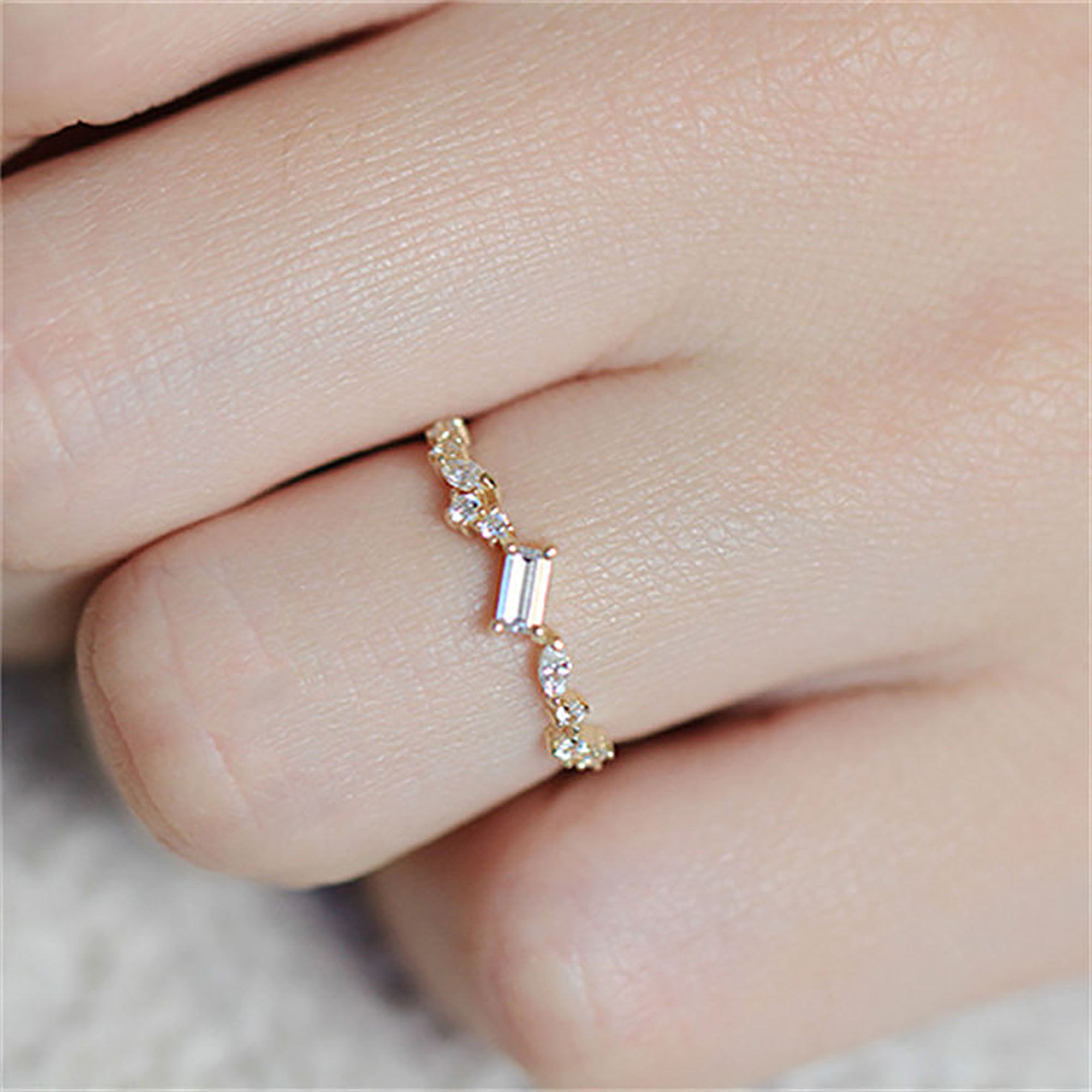 สีเหลืองทอง