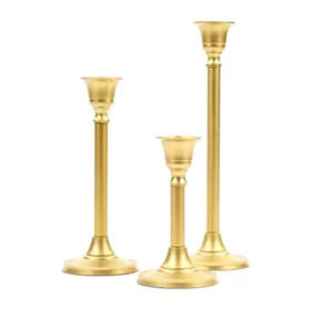 Bougeoir pilier en aluminium poli de luxe support élégant pièce maîtresse de noël boîte d'emballage de qualité supérieure décor à la maison métal de qualité supérieure - Product Image 3