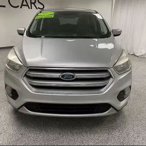 Véhicules d'occasion 2023 - Ford Escape SE FWD - Ventes saisonnières - Voitures d'occasion de qualité supérieure - En bon état - Prêts à être expédiés - Product Image 2