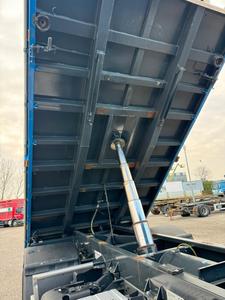 รถบรรทุกใหม่ DAF LF 290 รุ่น Tipper 6x2 ดีเซล ยูโร 6 เกียร์ธรรมดา บรรทุกได้ 41-50 ตัน พวงมาลัยซ้าย ระบบกันสะเทือนแบบลม - Product Image 6