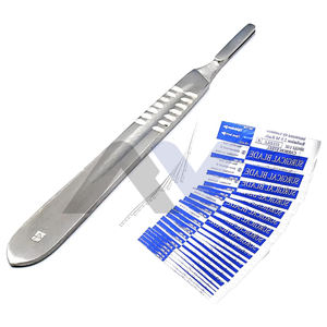 Mango de bisturí de alta calidad #4 con cuchillas de acero al carbono-Juego de 20 #20 cuchillas incluidas-Kit de instrumentos quirúrgicos de precisión - Product Image 1