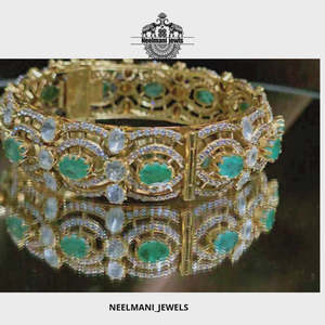 Brazalete de Piedra Esmeralda Verde, Elegantes Brazaletes de Moissanita - Product Image 5
