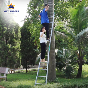 Escalera Moderna de Aluminio de Doble Cara de 3.5m de Altura, 2x7 Peldaños, Pies Angulados de Goma Antideslizantes, Barras Estabilizadoras Plegables, 150kg - Product Image 5