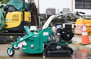 Tractor Rabbit Orec <b>Mower</b> RM83G Compact, Versatile and Efficient <b>Lawn</b> <b>Mower</b> - Product Image 2