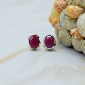 À la mode 925 en argent Sterling classique rubis boucles d'oreilles ovale coupe lunette réglage rouge pierres précieuses goujon femmes bijoux cadeau pour elle - Product Image 1