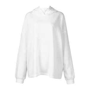 Conjunto corto de dos piezas con capucha de moda para mujer con estampado personalizado de alta calidad para dama Técnicas de impresión digital Conjunto de 2 piezas para niña - Product Image 4