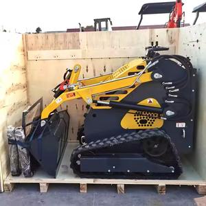 Chargeuse sur pneus en caoutchouc Bush Ranger Mini Skid Seer Loader avec seau 4 en 1 marque japonaise - Product Image 3