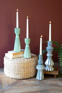 Porte-bougie en bois à imprimé vert pour la décoration de la maison, élégant présentoir de table, lumière douce, accent artistique pour le salon, en provenance d'Inde - Product Image 4