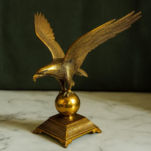 Elegantes piezas ornamentales de decoración del hogar con un toque artístico único, perfectas para cualquier interior moderno, a precios de mayorista. - Product Image 5