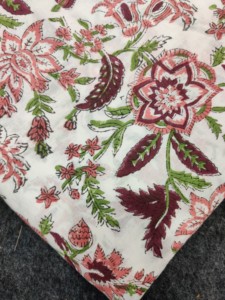 Tela de algodón hecha a mano india con bordado de estampado floral bloqueado a mano Lino liso para uso textil doméstico - Product Image 5