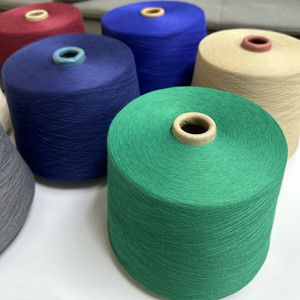 100% <span class=keywords><strong>Polyester</strong></span> kéo sợi có độ bền cao nhiều màu nhuộm đan dệt may xoắn sợi Melange thô tái chế bền vững - Product Image 5