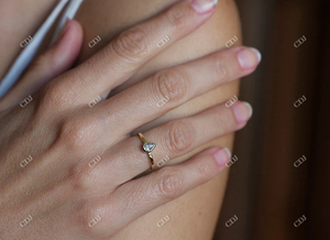 Anillo de compromiso de moissanita para mujer, anillo de compromiso único, precio a granel, certificado - Product Image 4