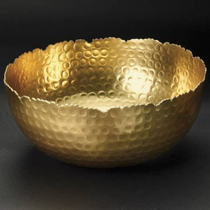 Centro de Mesa Decorativo de Metal con Acabado Antiguo Hecho a Mano para una Elegante Decoración del Comedor y la Cocina - Product Image 1