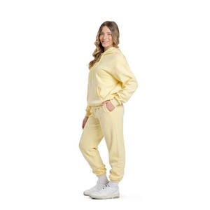 Conjunto de chándal Premium para mujer Sudadera con capucha de lana elegante y pantalones de chándal Ropa deportiva y ropa de calle Chándal de mujer - Product Image 4