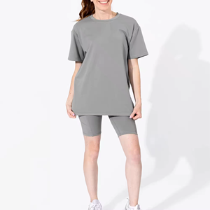 Vêtements pour femmes Ensembles pour femmes Tenues d'été 2 pièces Ensemble short Haut à manches courtes Short taille haute Ensemble 2 pièces pour femmes - Product Image 3