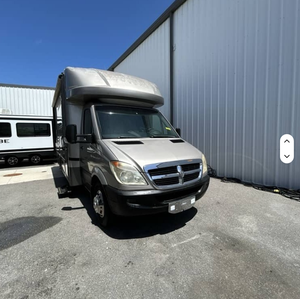 Offre spéciale : Cruiser d'occasion 2009 Gulf Stream Conquest Yellowstone 52321, prêt pour le voyage - Product Image 2