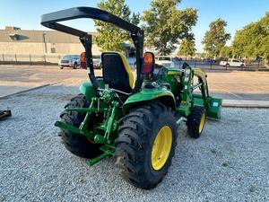 Tracteur John For Deere 3033R d'occasion de qualité à vendre - Product Image 3