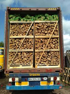 Bois de chauffage de chêne dans une caisse standard avec bûches de bois dur séchées 10-20% Humidité MEILLEUR PRIX - Product Image 4