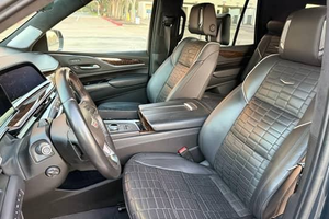 AUCTIONS - ES-CA-LADE SUV V-SERIES 2024 2025 USADO, en buen estado, transmisión automática, interior claro, asientos de cuero, tracción total - Product Image 4