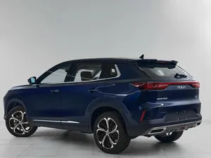 2025 DU NG FENG Hoge SUV Auto Matic Turbo Leather Seats R18 Alloy Roof Rack Rear <b>Camera</b> 5 Seats <b>Panoramic</b> Sunroof LED Headlights - Product Image 4