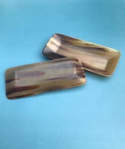 Plateau de service en corne de buffle naturelle fait à la main, style classique, écologique, camping, en provenance d'Inde, vente en gros - Product Image 1