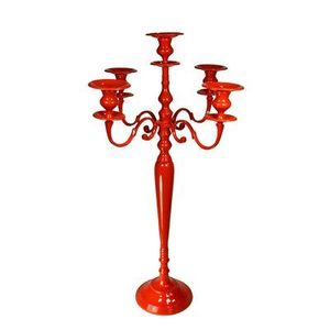 Candélabre en métal à cinq bras idéal pour les arrangements de table à manger formels et la création d'ambiance de dîner aux chandelles - Product Image 3