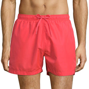 Shorts pour hommes au style urbain innovant, conçus pour un confort décontracté, avec une forme épurée et une présence mode contemporaine. - Product Image 5