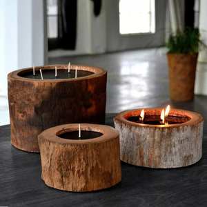Portavelas de madera natural hecho a mano personalizable de la India para decoración de mesa de hotel en casa y ocasiones navideñas - Product Image 1