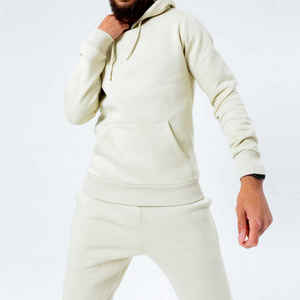 Chándal de diseño personalizado para hombre, nuevo estilo, ropa de calle, conjuntos transpirables para el invierno, gran oferta en línea desde Pakistán - Product Image 2