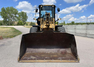 Chargeuses sur pneus d'occasion pour 966H/966E/966K avec chargeur frontal, moteur diesel et roulements - Haute efficacité en vente - Product Image 5