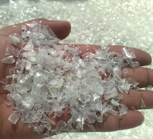 เกล็ดและแผ่นพลาสติก PET รีไซเคิลคุณภาพสูง เกรดไฟเบอร์ สำหรับบรรจุภัณฑ์แบบพองตัวและเส้นใย พลาสติกรีไซเคิลที่เป็นมิตรต่อสิ่งแวดล้อม - Product Image 6