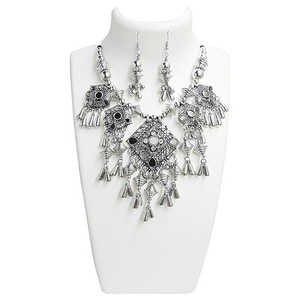 Jeweljunk Navratri Special Rhodium Plated Fine Jewelry Necklace <b>Set</b> 1110814 - Product Image 1