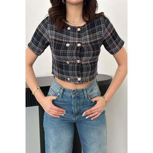 Blusa Negra a Rayas y con Botones - Negra - Product Image 4