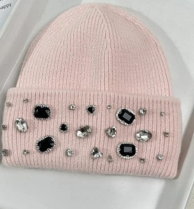 Gorro de Invierno de Moda al por Mayor para Mujer, Gorro de Punto Cálido de Acrílico de Alta Calidad, Gorro con Cristales de Diamantes Brillantes - Product Image 6